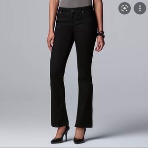 Casual women’s Jeans size 10 Faith Jeans New with tags Slim Bootcut Cotton blend